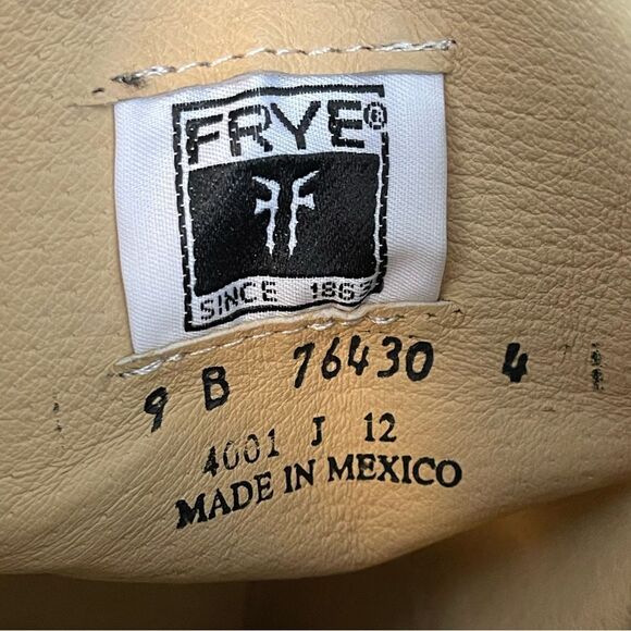 Vintage FRYE Melissa Button Back Zip Tall Riding Boots Size 9 - Picture 13 of 14